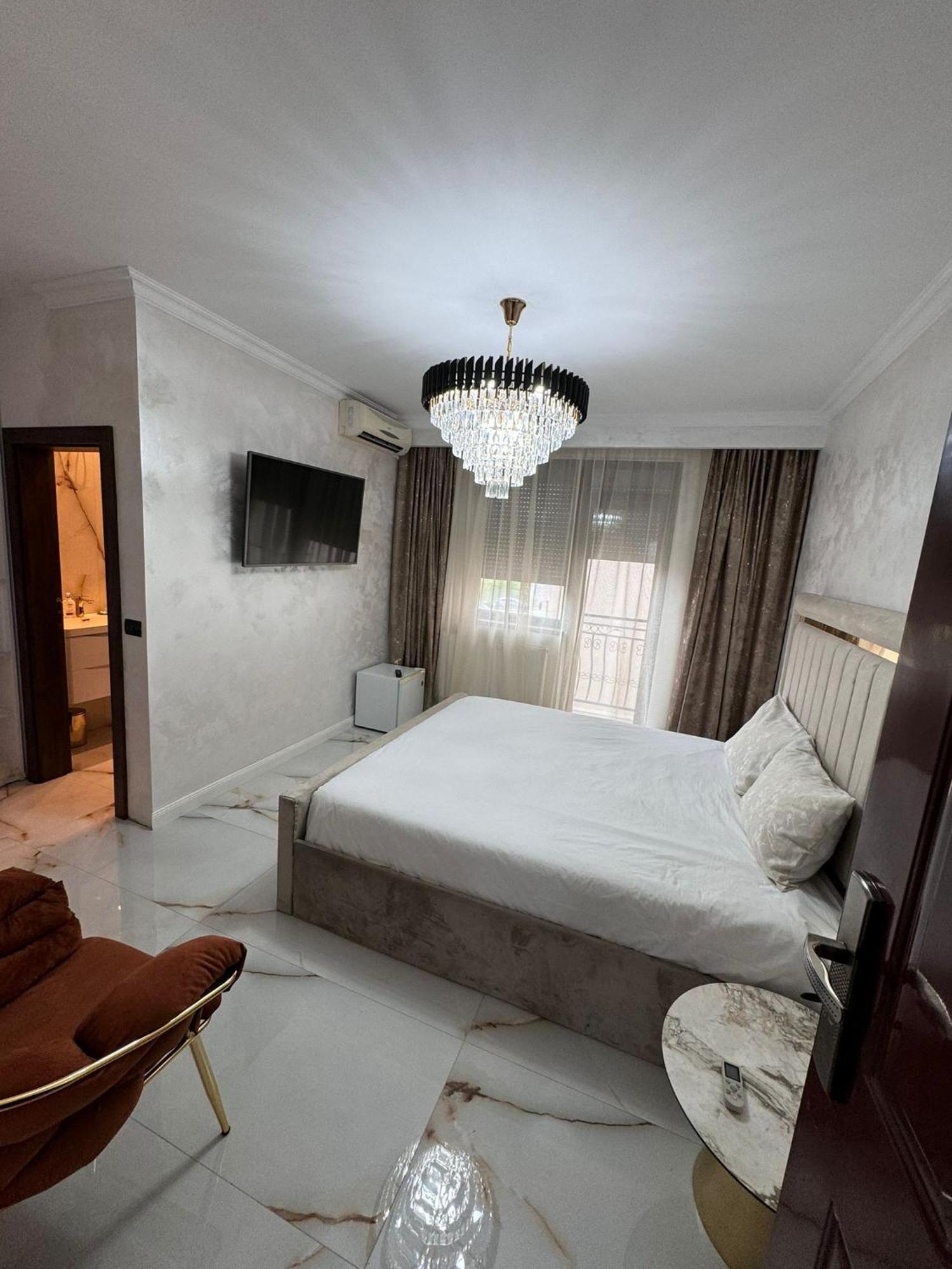 Sea Breeze Rooms Mamaia Nord Navodari Exterior photo